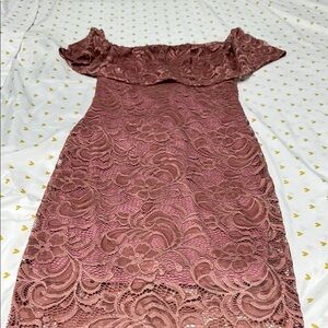 Elegant Lace Off-Shoulder Dress